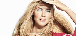 Хэйди Клумийн даашинз ямар үнэтэй вэ